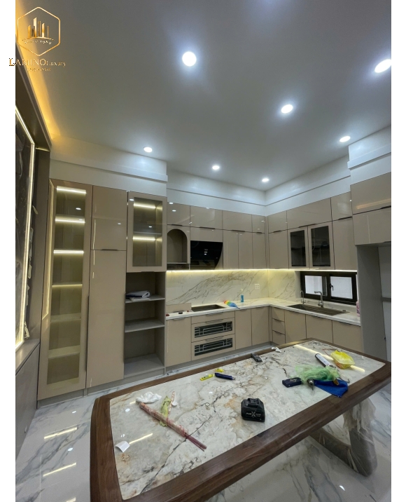 Tủ Quần Áo Hiện Đại Cao Cấp – Thiết Kế Theo Yêu Cầu, Sản Xuất Trực Tiếp Tại Xưởng